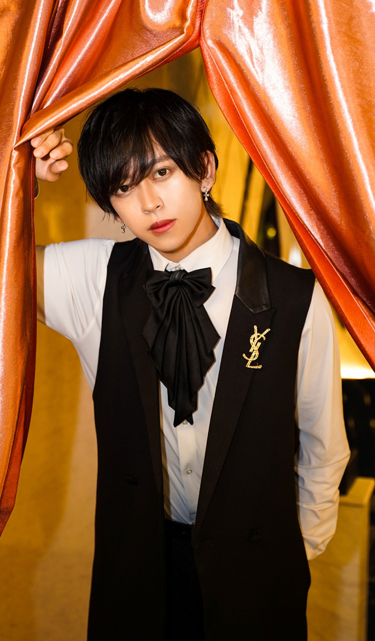 【OVER】次世代を担う若手『皇 セナ』インタビュー特集