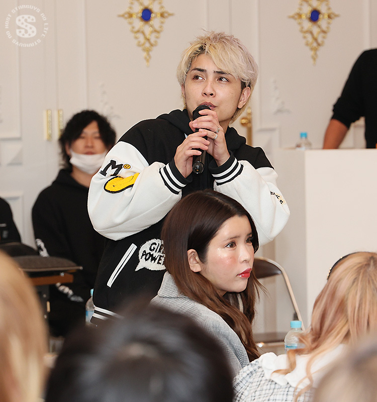 STARDAM GROUP シャンパンコール大会