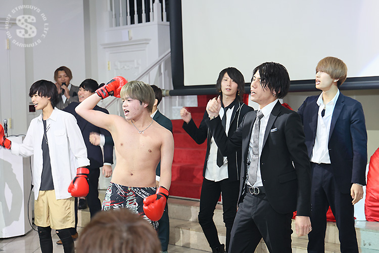 STARDAM GROUP シャンパンコール大会