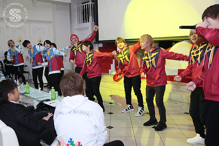 STARDAM GROUP シャンパンコール大会