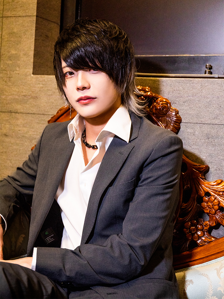 Architectの両翼、元ホームレス&元医療従事者