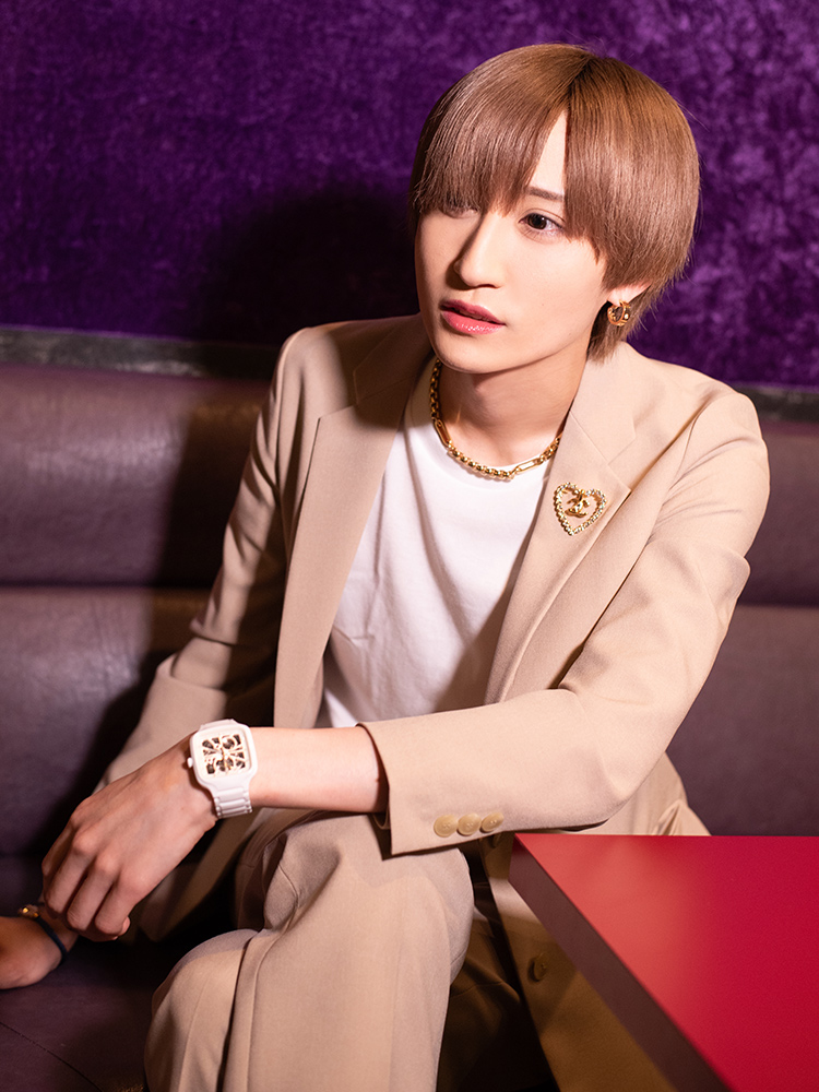 【Simple/ふゆ】「シン」=「心」、「プル」=「pull」で『引き寄せる』