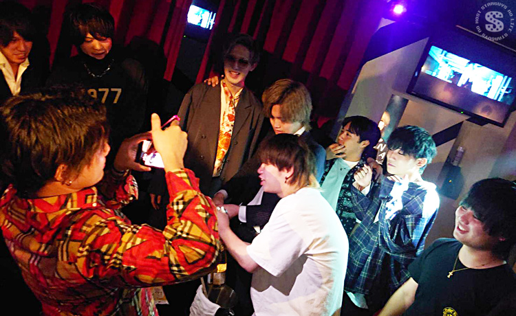 STNY × swallow 合同営業