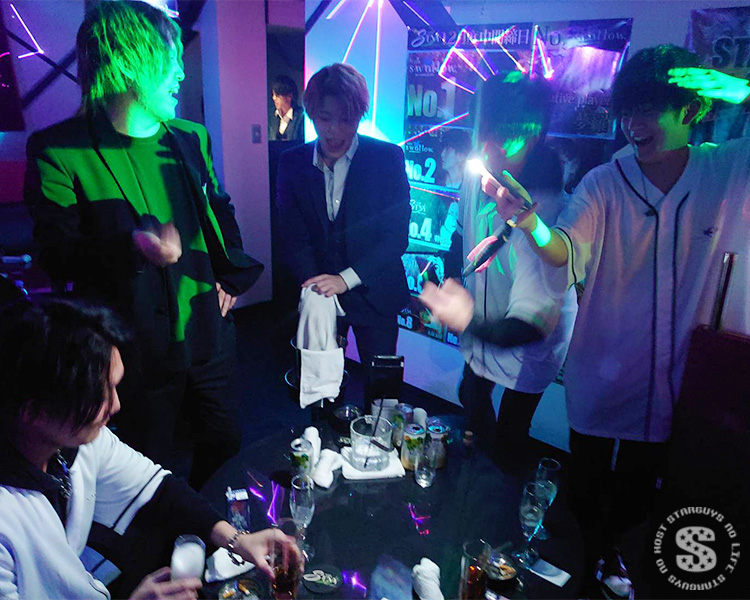 STNY / swallow. 合同イベント