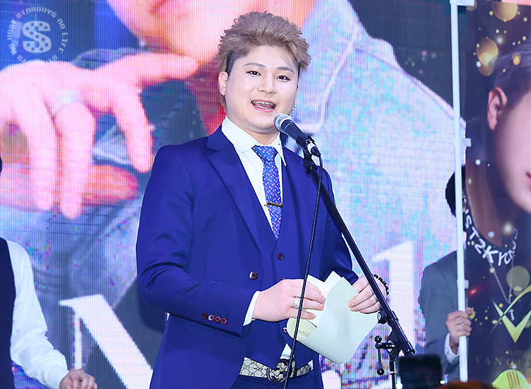 DIAMOND GROUP 年間表彰式