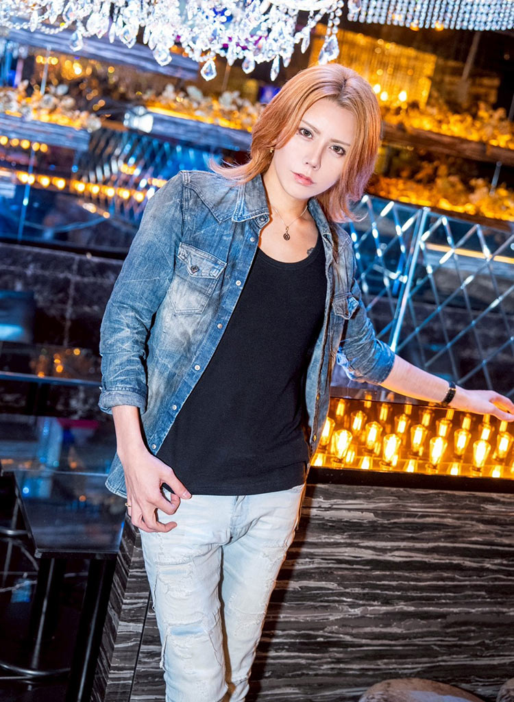 【LIFDRASIR】 月咲 繭 “一流”を追求する、帰還のカリスマ。