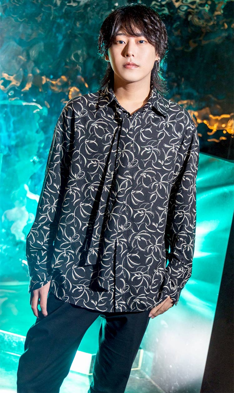 【SQUARE OSAKA】 唯我 ラーメン店からホストへ。未経験で飛び込んだ想像と違った世界