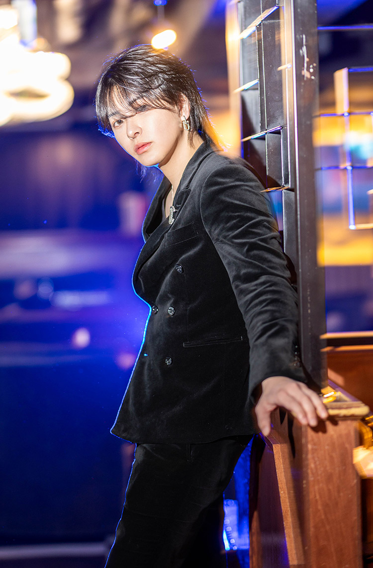 【Collection -osaka-】元自衛隊上位5%、“価値を高めるため”にホストを選んだ男・突撃のリョーマ