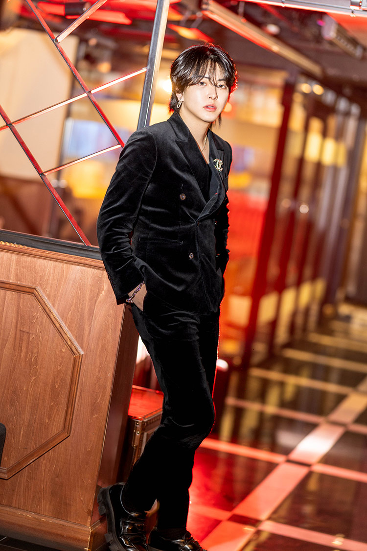 【Collection -osaka-】元自衛隊上位5%、“価値を高めるため”にホストを選んだ男・突撃のリョーマ