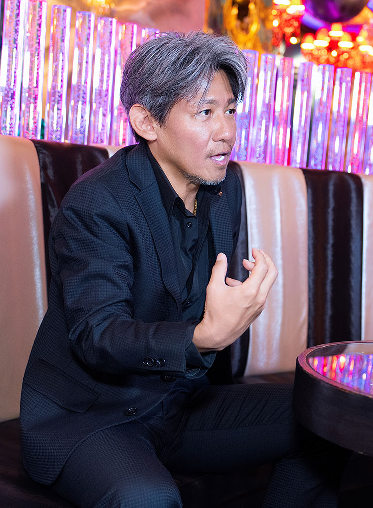 【SiVAH】プレイヤーから育てる側へ。麻生英樹が歩んだ、ホスト人生26年の軌跡