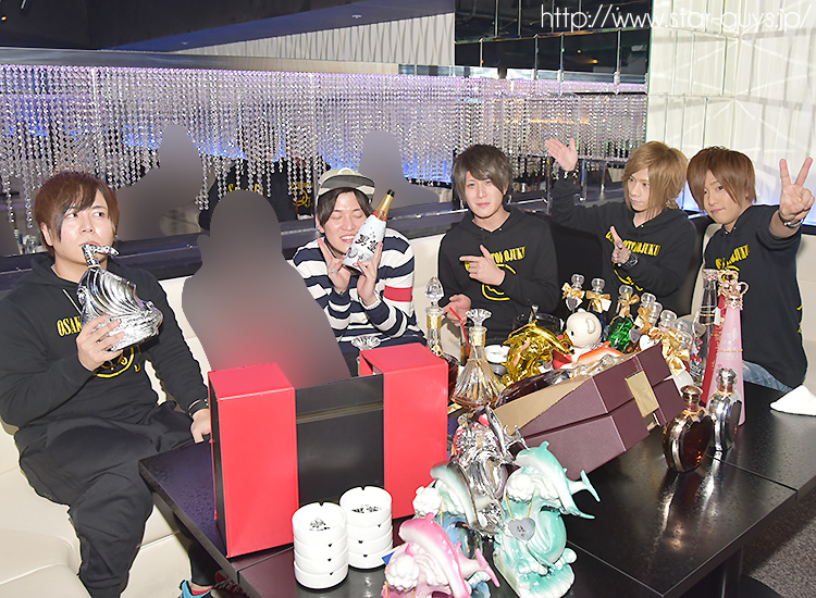 夜行性 ペンギン BIRTHDAY PARTY