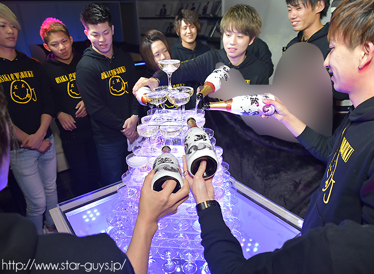 夜行性 ペンギン BIRTHDAY PARTY