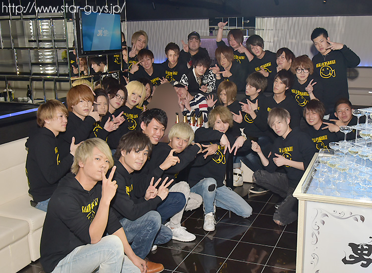 夜行性 ペンギン BIRTHDAY PARTY