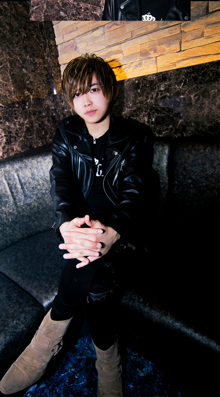 2名の人気ホストがグラビアに登場!!