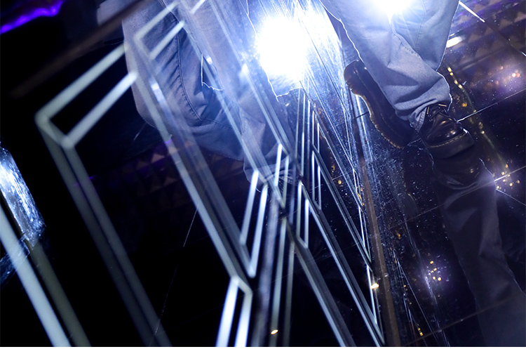 『GMC』から2名がグラビアに登場!!