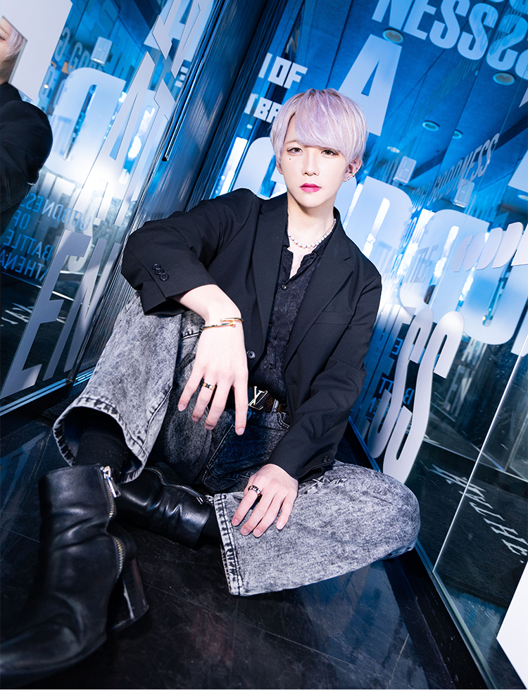 店内にてグラビアでコラボ!!