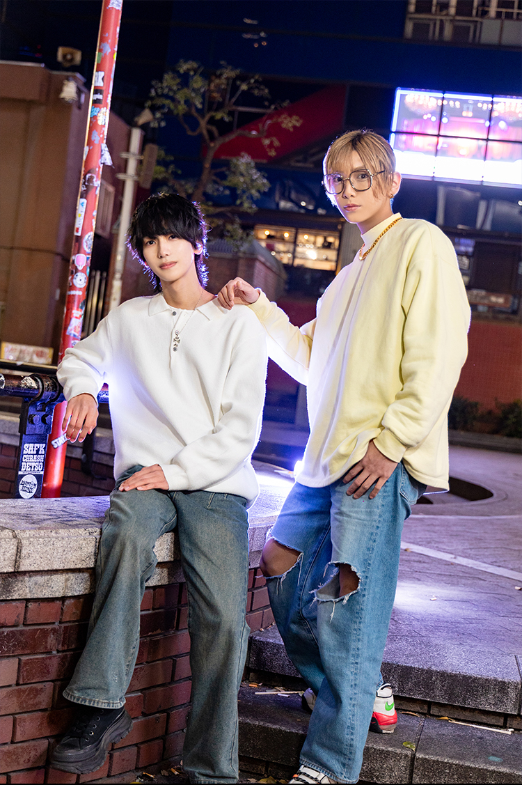 ミナミのストリートに『ASIA-大阪本店-』の今が旬のイケメンコンビ、クールに登場!!