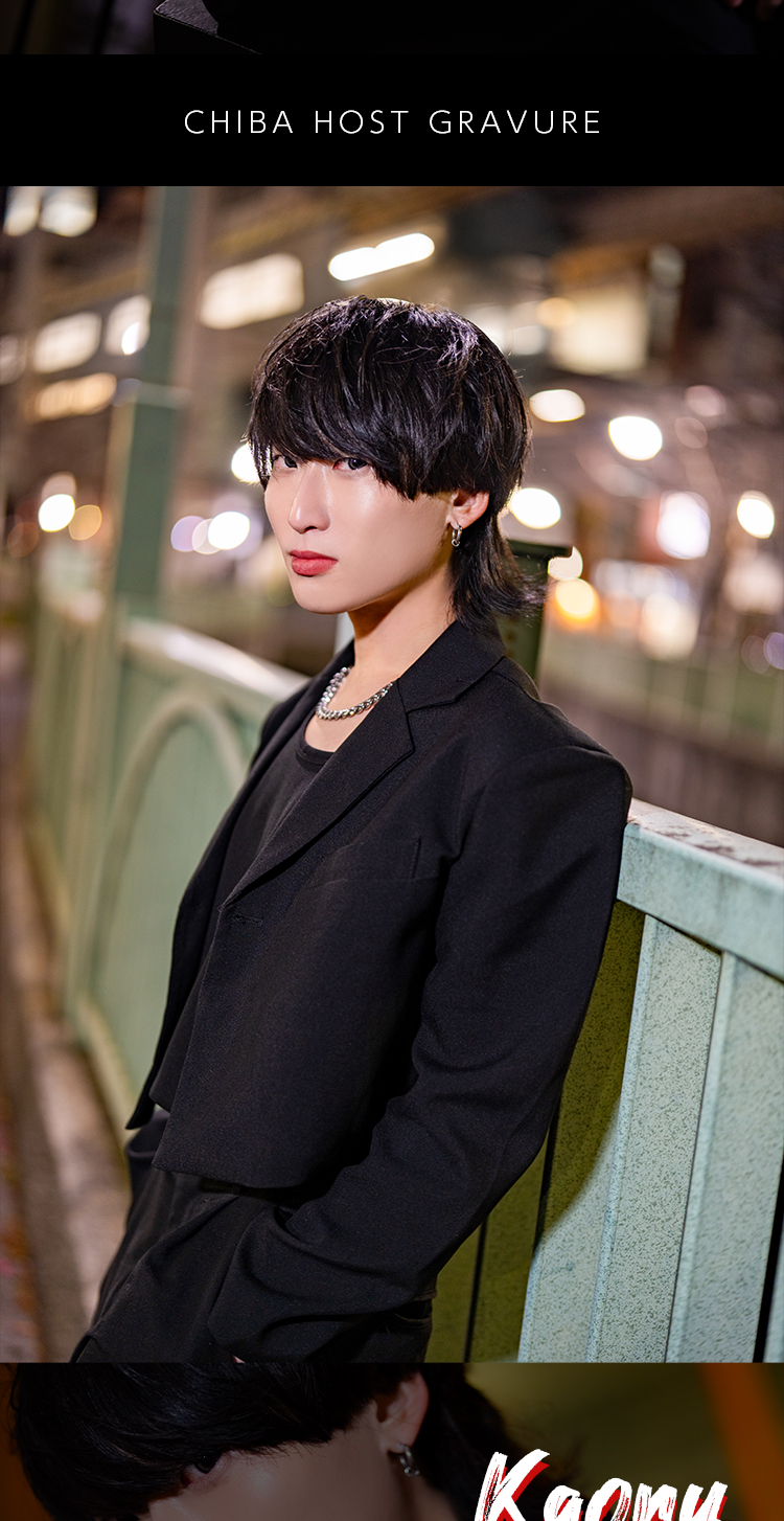 『A-tLAS』から選ばれた精鋭3人組がグラビアに登場!!