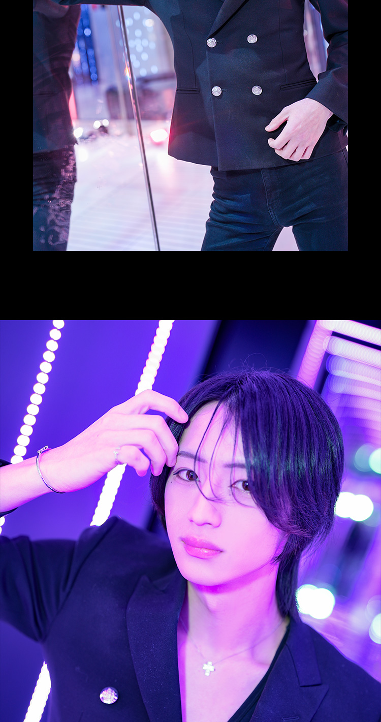 『neo universe flare』から人気の美形コンビがグラビアに登場!!