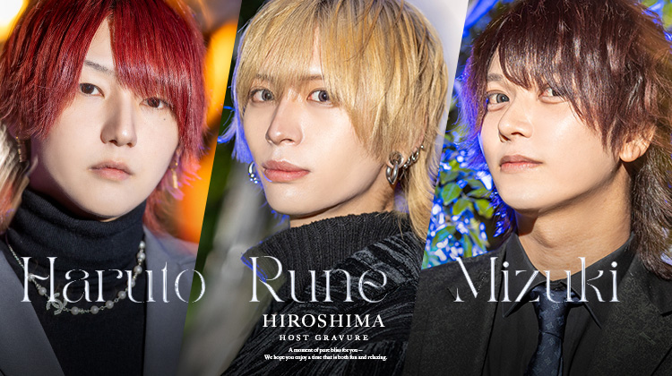 注目の3人!!『b/n』が誇るトリオのグラビア!!