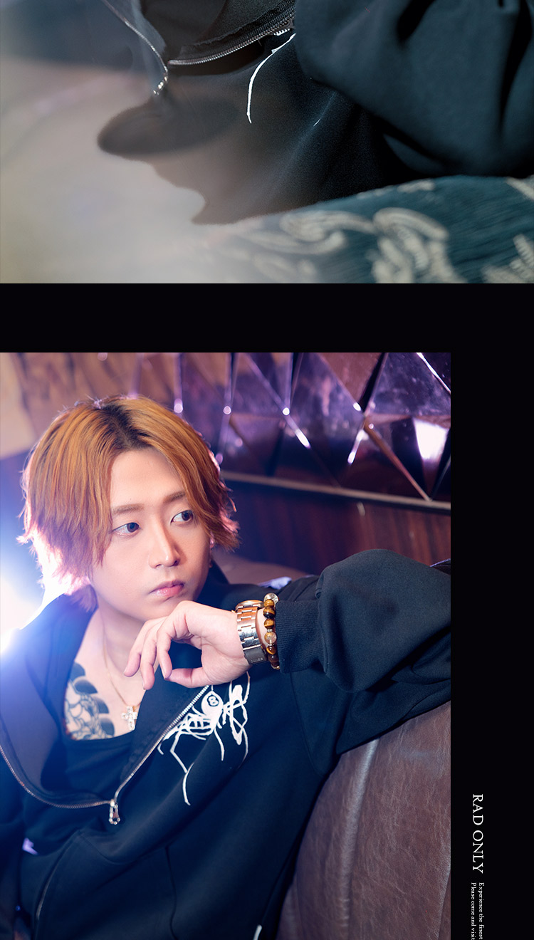 『RAD ONLY』のイケメン2人組がグラビアに登場!!