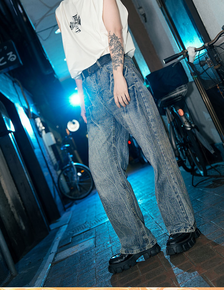 『RED NAGOYA』のイケメン3人組がグラビアに登場!!