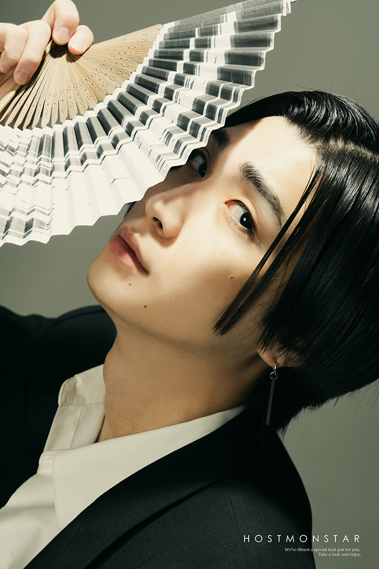 歌舞伎町ホストクラブ APiTS 速水 和也