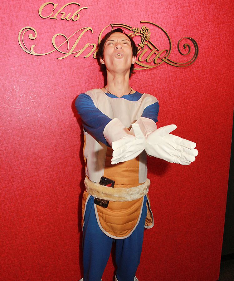 変顔でファイナルフラッシュ!!