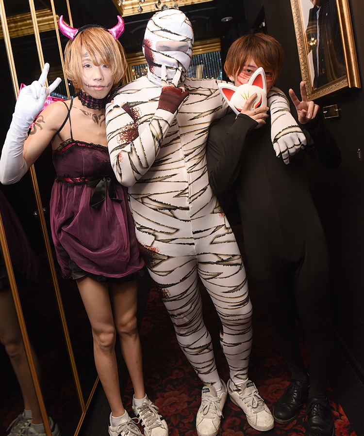 小悪魔デビルとミイラ、狐の百鬼夜行