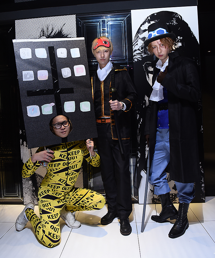 最新のiPhoneと銀魂とワンピースのコラボレーション!!