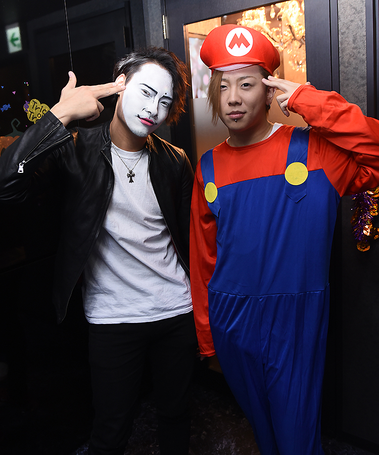 マリオとマリオの顔真似(笑)