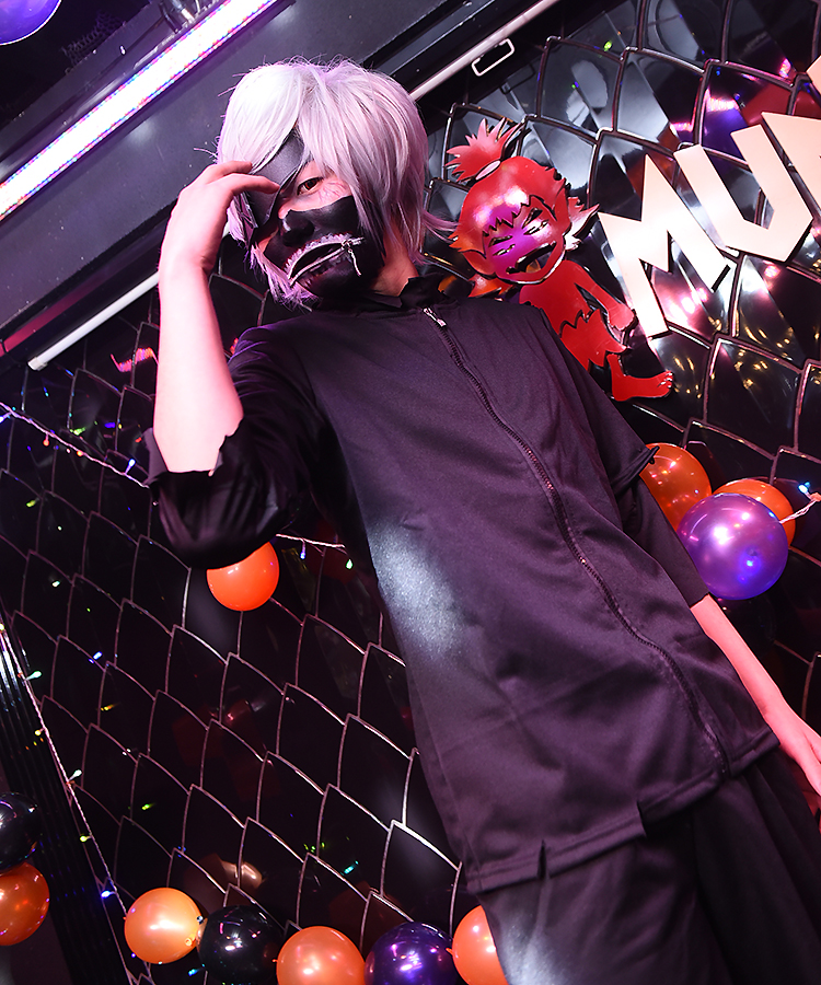 『東京喰種』マスクをしていてもわかる男前