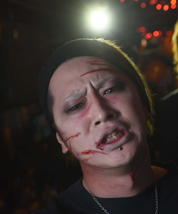 イケメンはやっぱりイケメンな表情筋◎なゾンビ