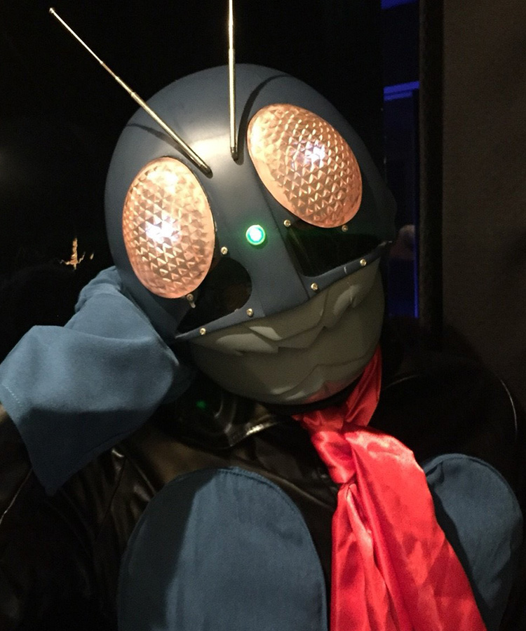 可愛らしい仮面ライダー夜のことはお任せあれ!!