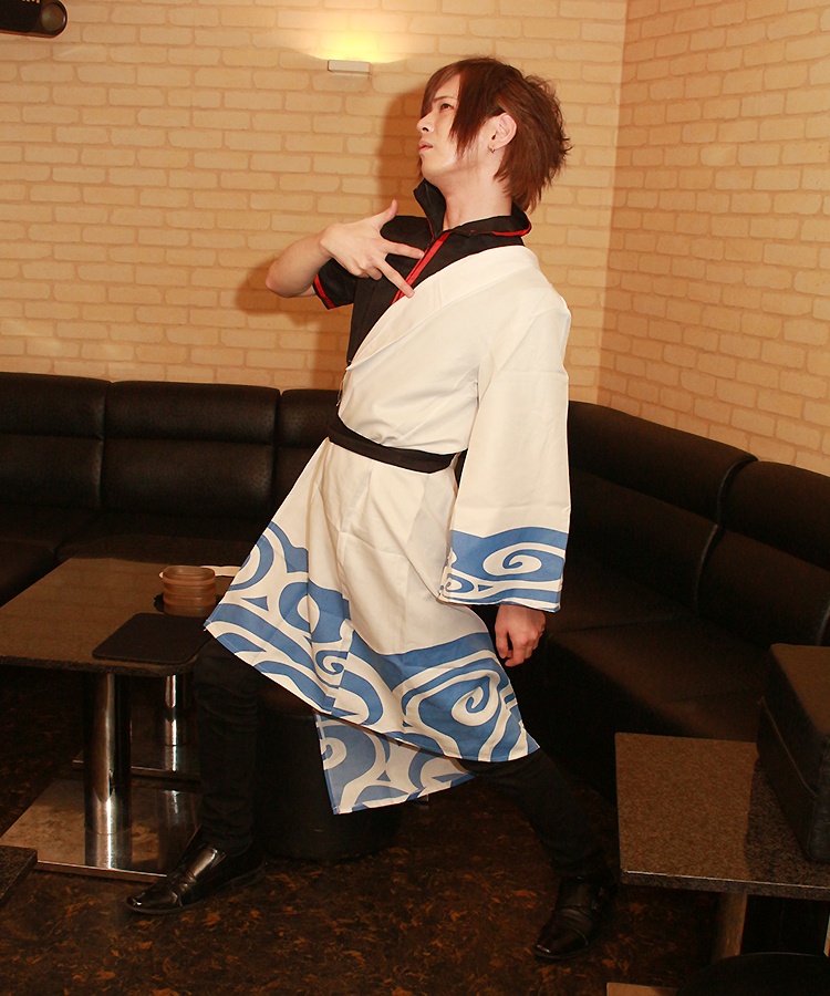 銀つながりで銀魂のコスプレでしょうか?