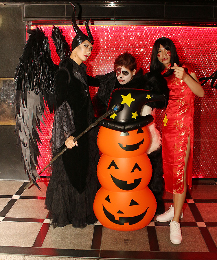 ナイトメアを見そうな３人組