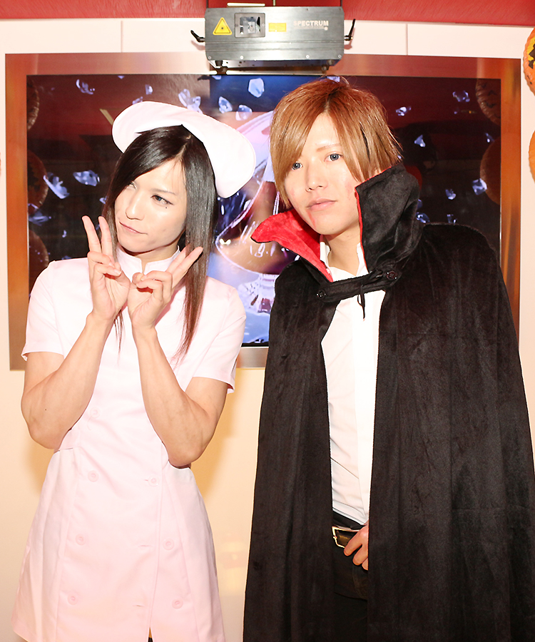 看護師さんとドラキュラさん！看護師さんはお客様（女性）ではありません(笑)