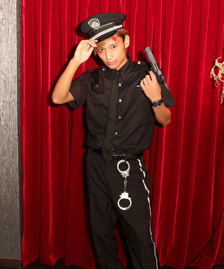 ゾンビポリス出動です!!