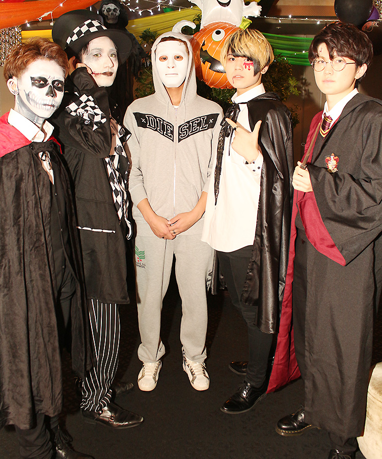 謎の一体感感じる一枚!