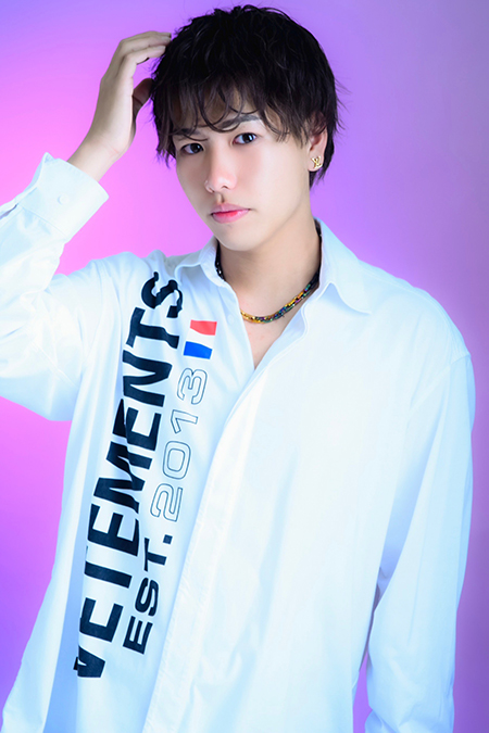 邦衛 一等兵 VAINQUEUR 大阪 ミナミ