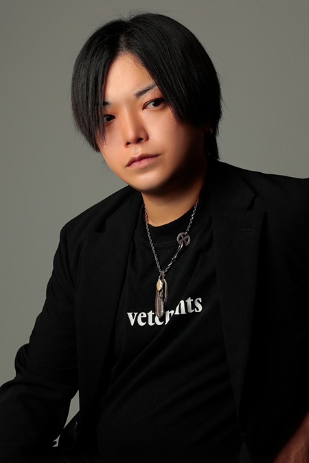 桐谷 駿 XXX -crest- 大阪 ミナミ