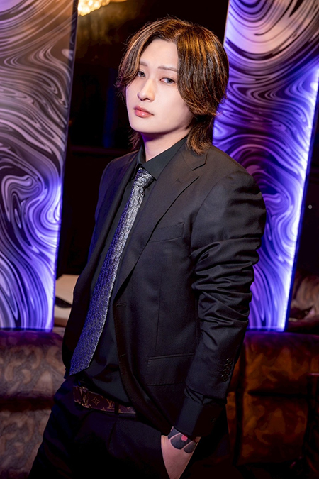 皐月 セイ FOUND OUT 大阪 ミナミ