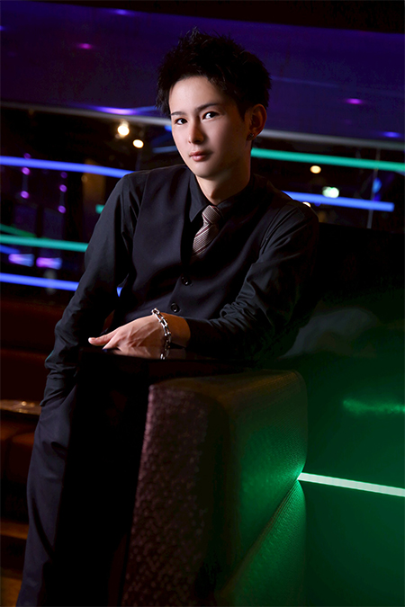 ともや ATOM-CLEAR- 大阪 キタ