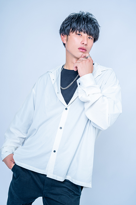 R ZEPHYR OSAKA 大阪 ミナミ