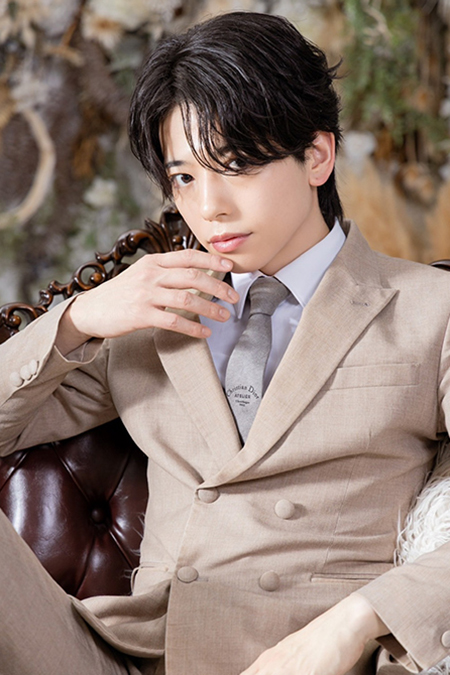 喜怒哀 楽 BOY 歌舞伎町