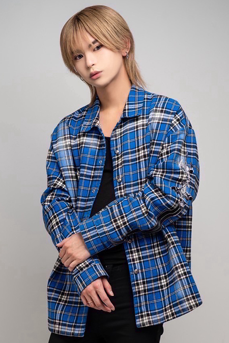 緋翠 琥珀 EARTH 大阪 ミナミ