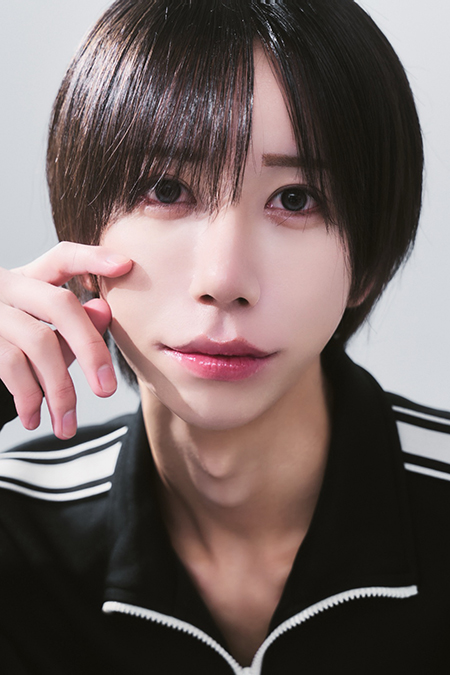 湊 UNIVERSE 大阪 ミナミ