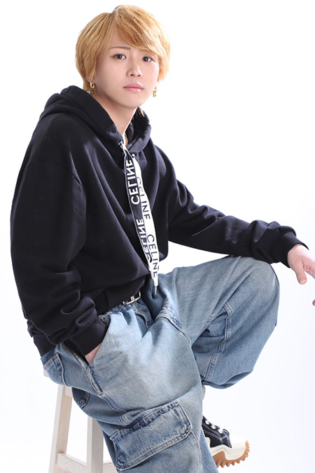 未来輝 AHEAD 大阪 キタ