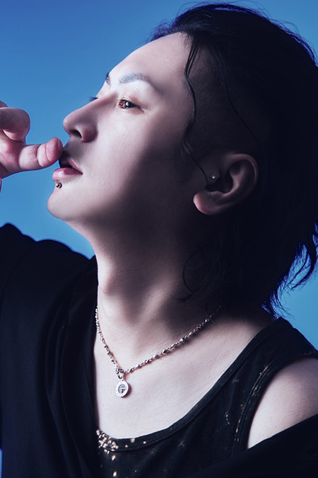 明神 珪士 NOVA 大阪 ミナミ