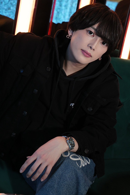 となりの 咲月 BINX 大阪 ミナミ